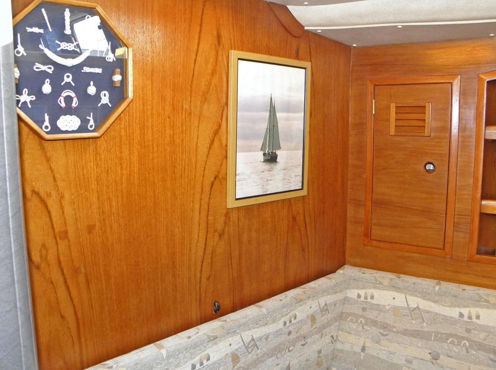 Vorschiff, Innenausstattung